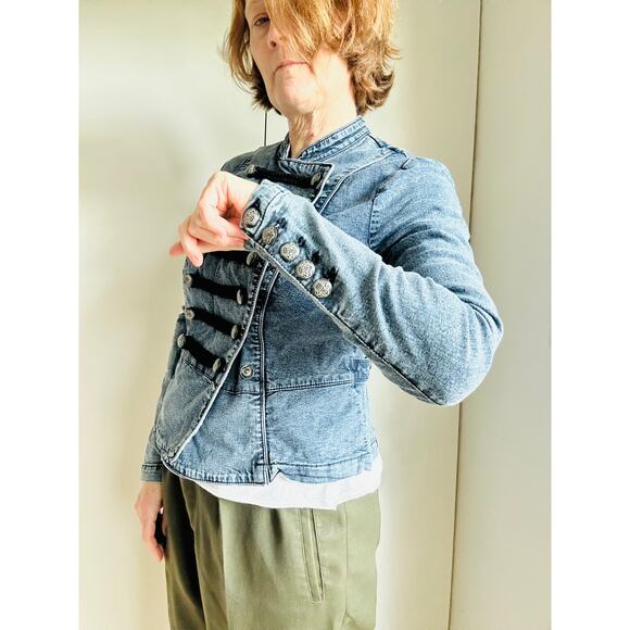 Y2K Military Jean Jacket Size MediumStructured Denim Utility Style - Picture 9 of 10